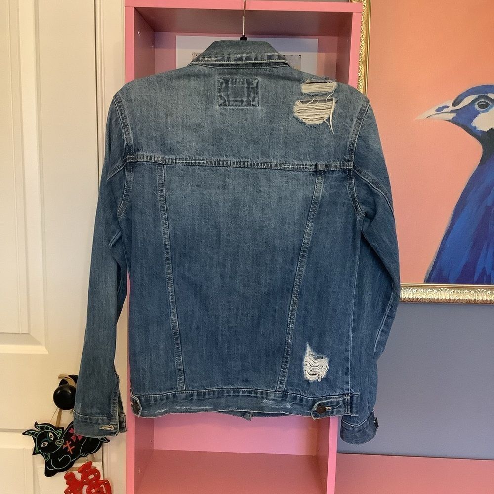 Forever 21 Distressed Jean Jacket 🪆 - Picture 4 of 4